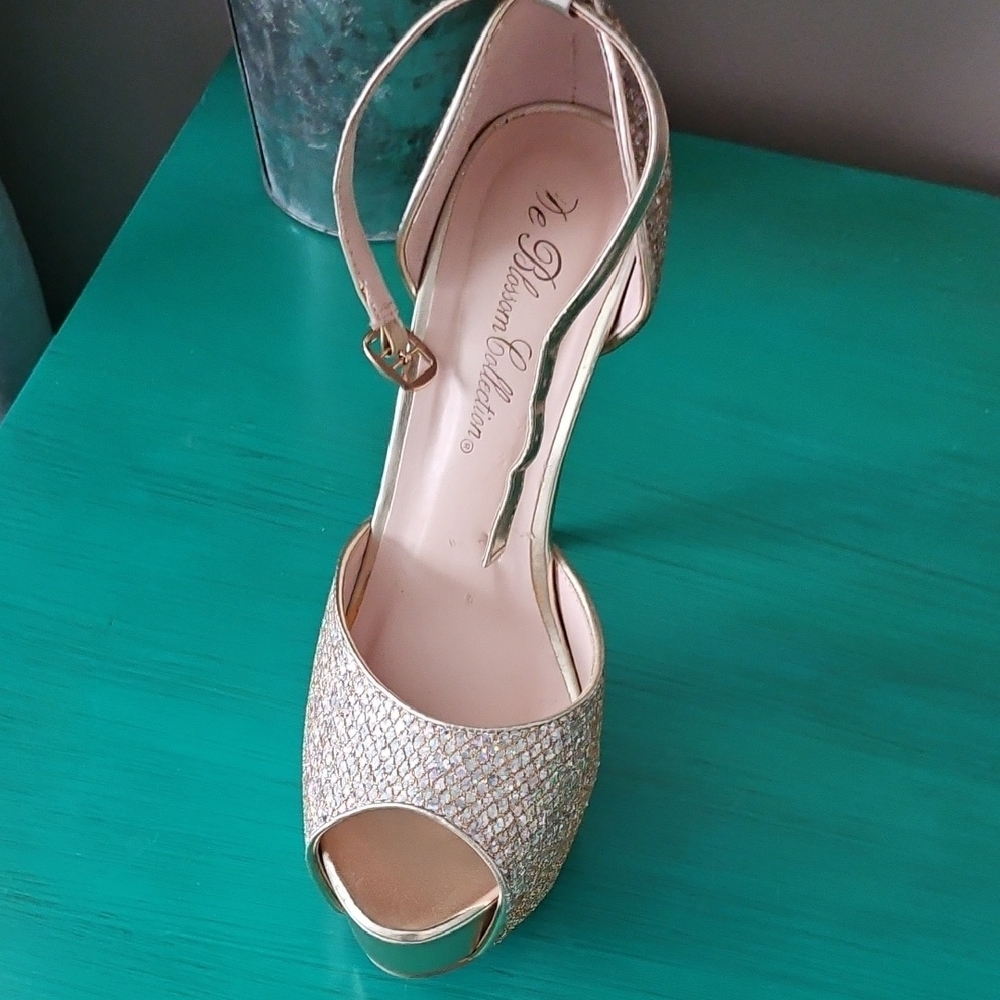 Champagne Glitter Peep-Toe Stiletto Heels - Picture 8 of 8